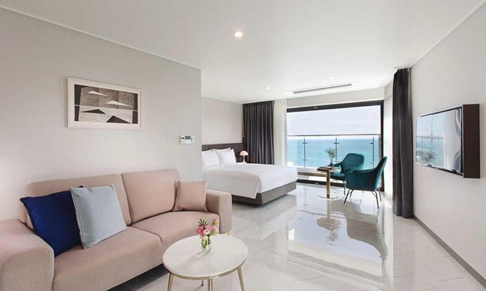 Busan Yeongmu Parade Hotel Haeundae Beach エクステリア 写真