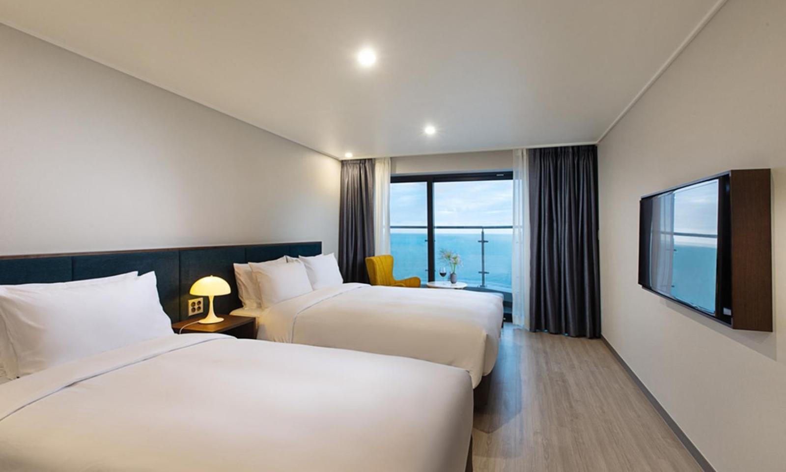 Busan Yeongmu Parade Hotel Haeundae Beach エクステリア 写真