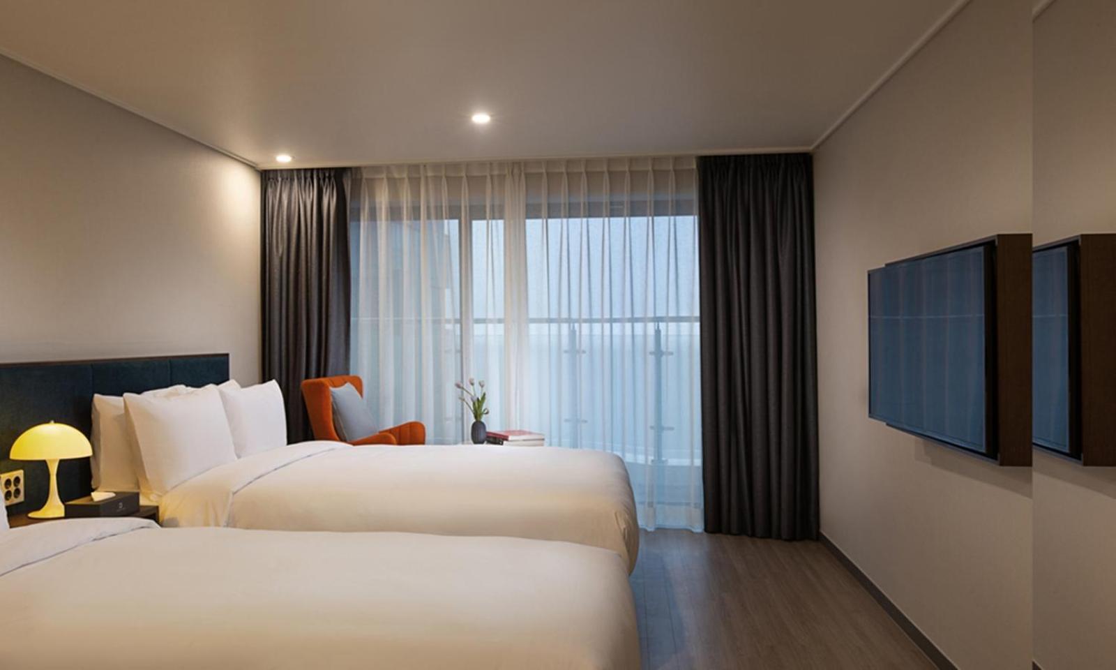 Busan Yeongmu Parade Hotel Haeundae Beach エクステリア 写真