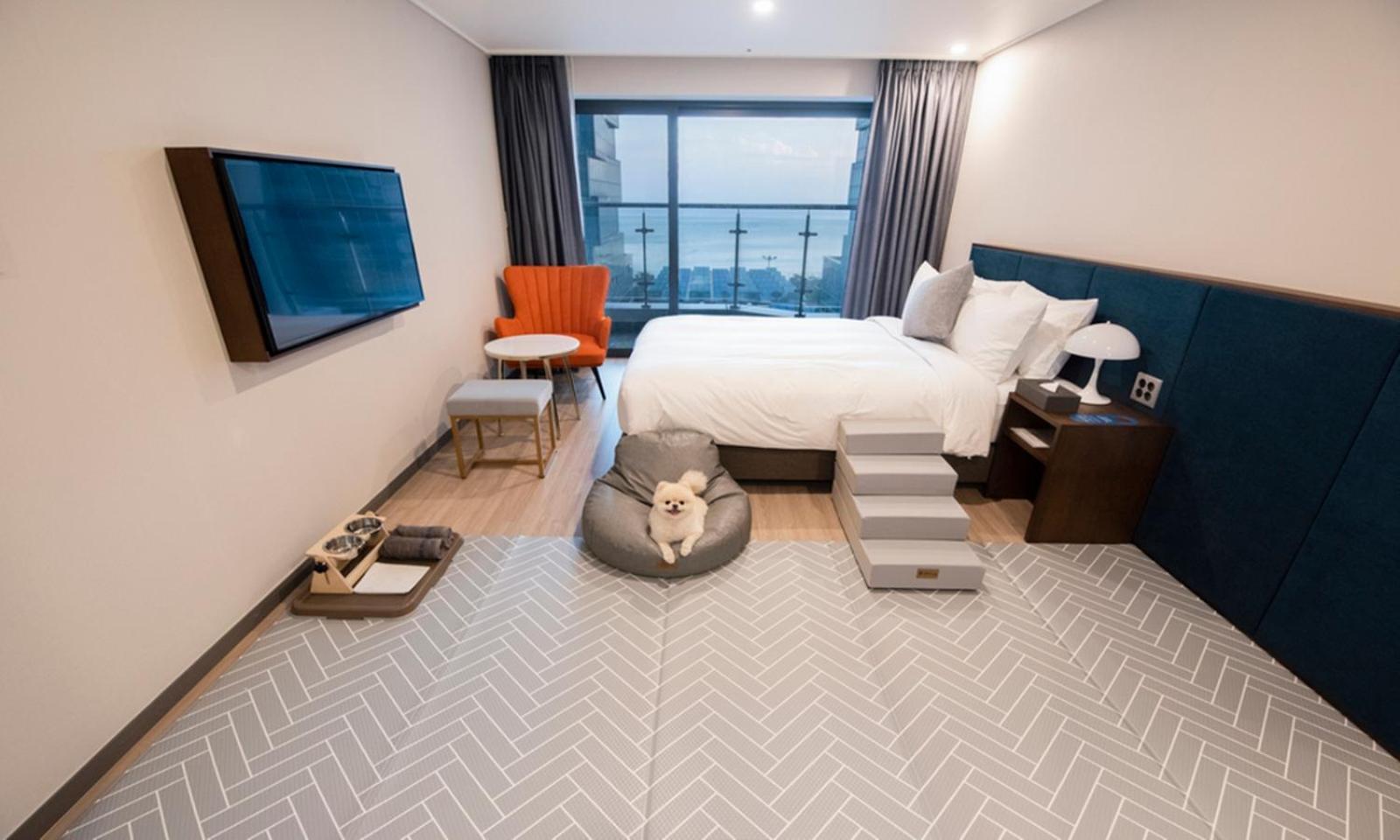 Busan Yeongmu Parade Hotel Haeundae Beach エクステリア 写真